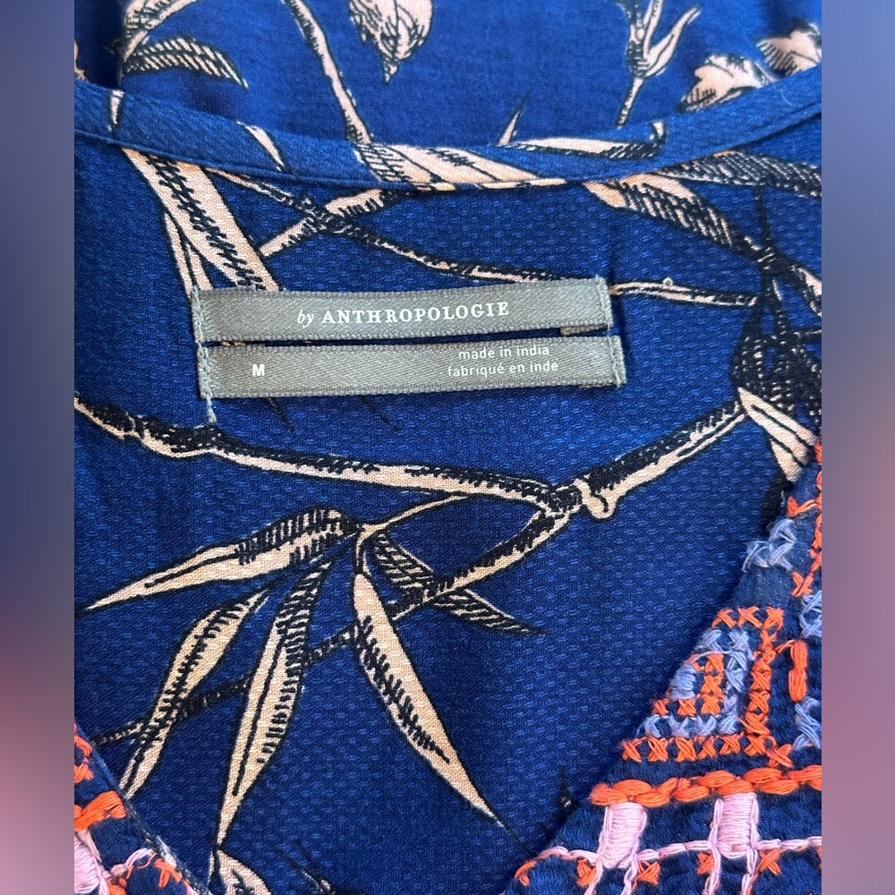 Sz M Anthropologie embroidered floral boho ballon sleeve v neck blouse top blue - Picture 6 of 7